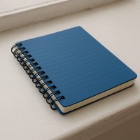 Libreta rayada azul